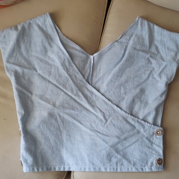 sotela Tops - Sotela Lisbon Crop Wrap Top